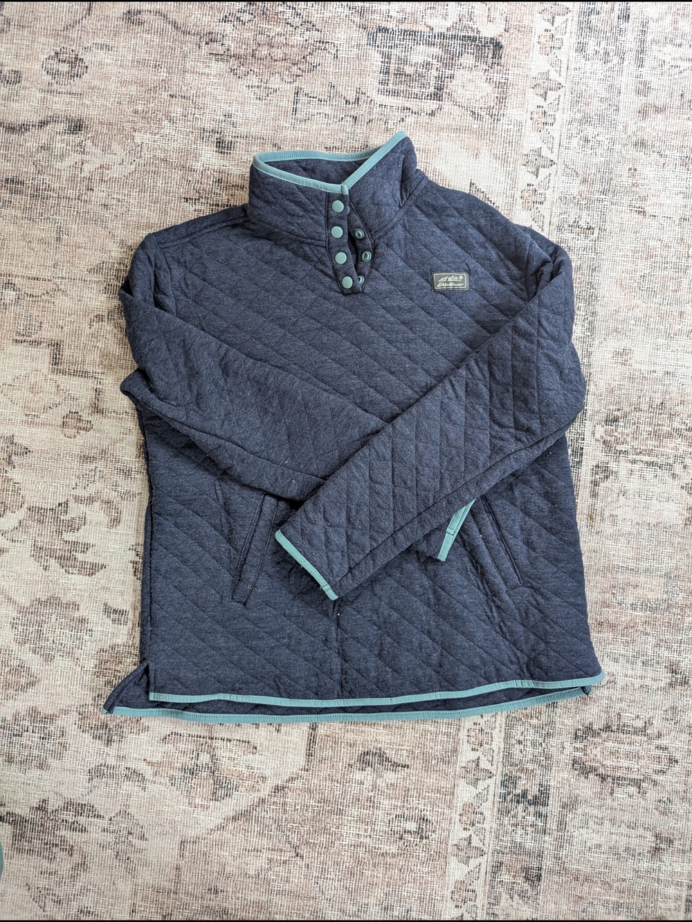 Eddie Bauer Navy Quilted Top with Blue Trim